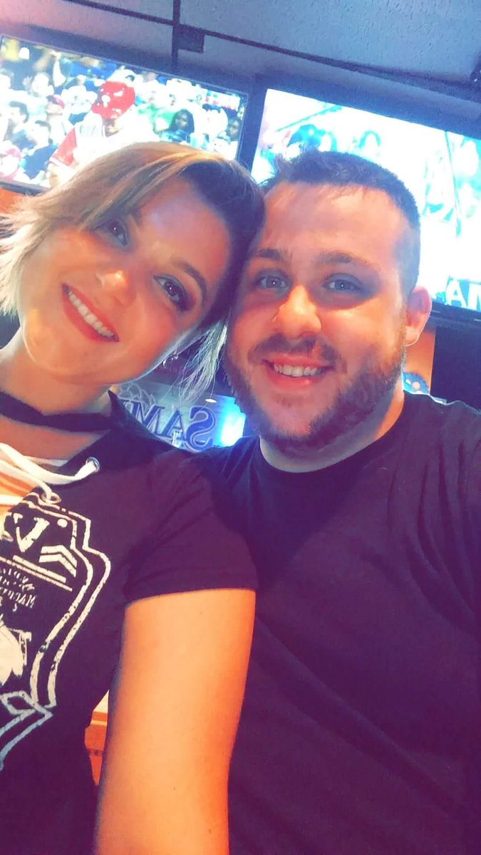 billmeyer22's tweet image. Brittney Billmeyer RN, BSN 
Your newest Shock-Trauma/Neuro ICU Nurse ❤
Couldn't have done it without the love of my life 😍
#PreFiance