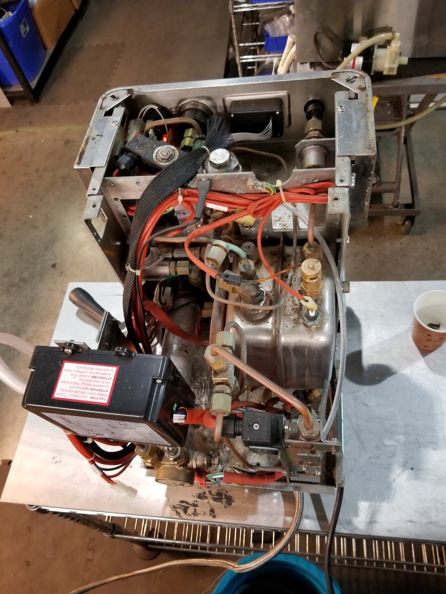 T_D_C_M_S's tweet photo. Full Reb/Ser on this LAVAZZA LB2811
Espresso Machine made by Wega
info@tdcoffeemachineservice.com
@Lavazza @LavazzaUSA @T_D_C_M_S @espresso @Atlanta @Cityofatlanta #espresso #Atlanta #service #lavazza #tdcms https://t.co/7j6xmcW1eP