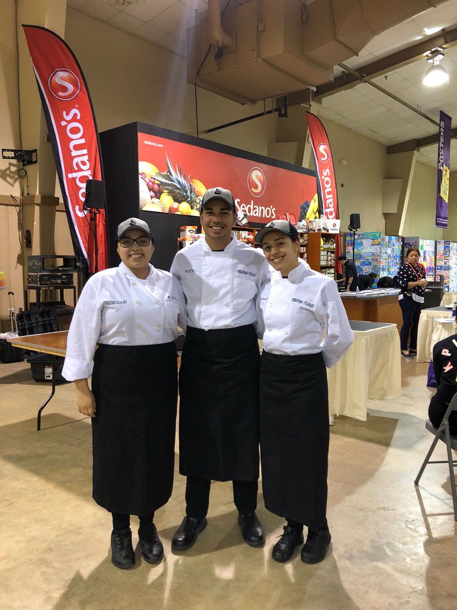 Janett159's tweet photo. Grand Championship here we come!🏆 #fergusonculinary  #hardforkpaysoff #proudteacher🍎 #seeyouapril7comeoutandsupport @FergusonSHS @CTEMiami @NAFMiami @NAFCareerAcads @MDCPS @miamiyouthfair @fergusonfccla https://t.co/AmUFsIkMl1