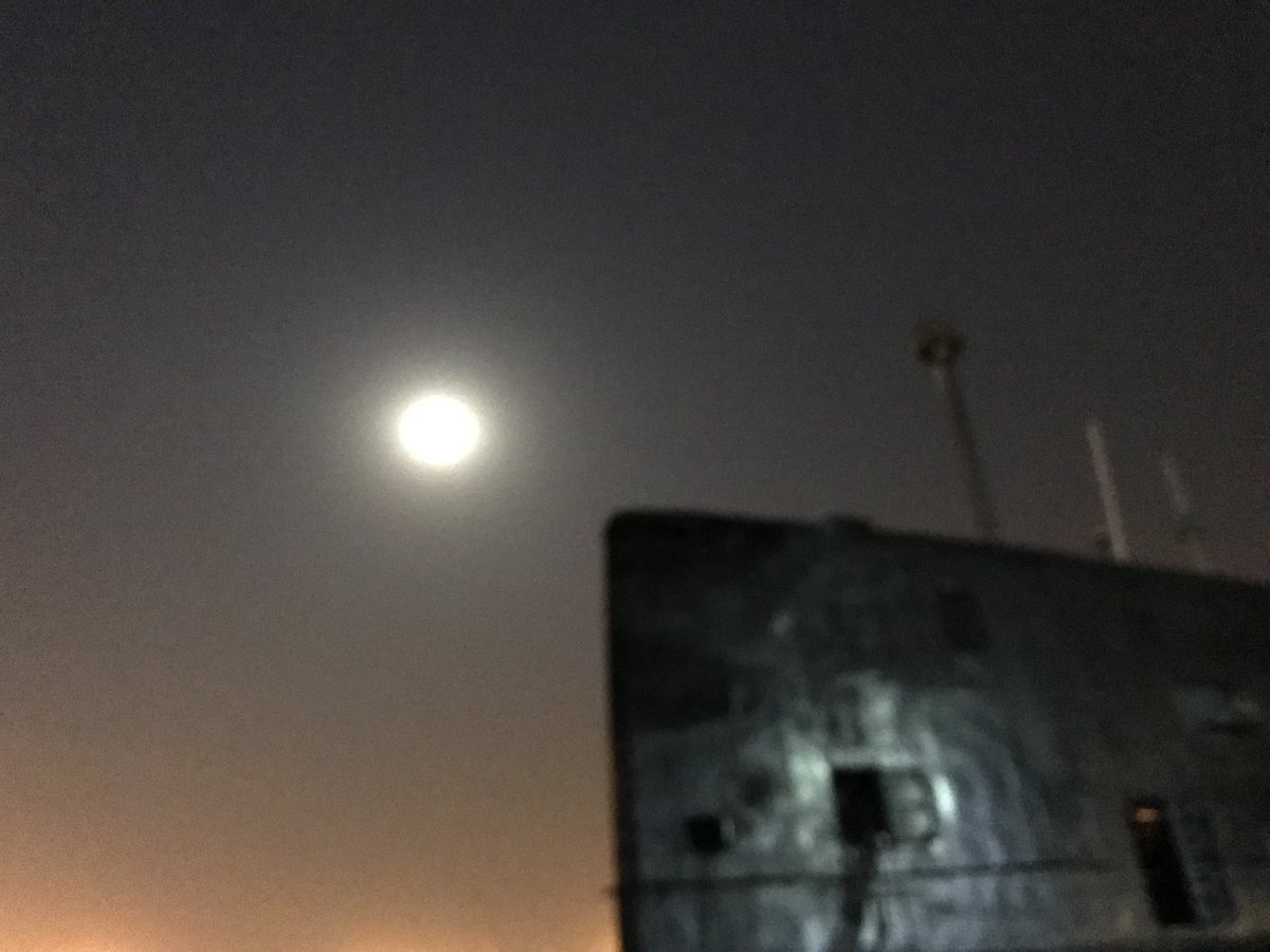 TheNextBendFilm's tweet photo. “Fortune favours the brave” full moon shines in its full glory on the fin of INSSindhukirti. Pride #IndianNavy #submariners #submarines @DiscoveryIN https://t.co/lYKSV5tgup