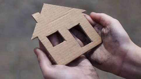 RippleEffectPod's tweet photo. Doc and Robin talk about the roots of #homelessness in our bonus #podcast The Big Splash! • https://t.co/Vp6Q3mmXyc https://t.co/4p3tT3PcwK