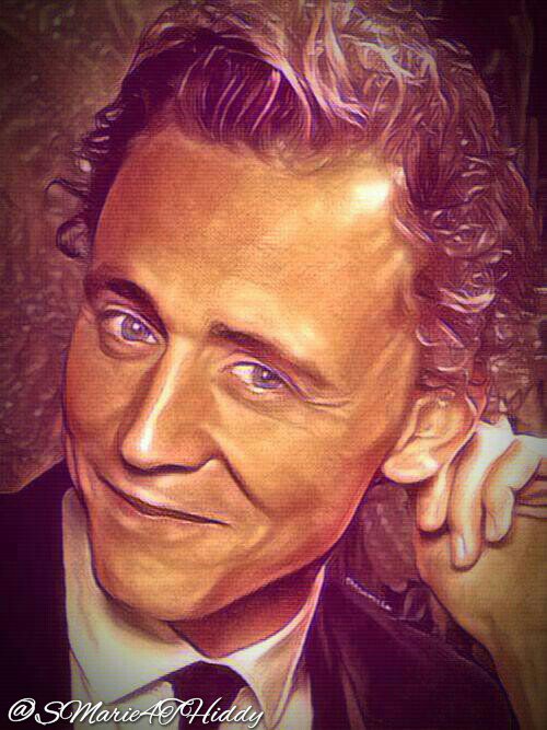 SMarie4THiddy's tweet photo. #TomHiddleston photographed by #AndyFallon #myedit #FlashbackFriday https://t.co/K6Dx3MRRVf