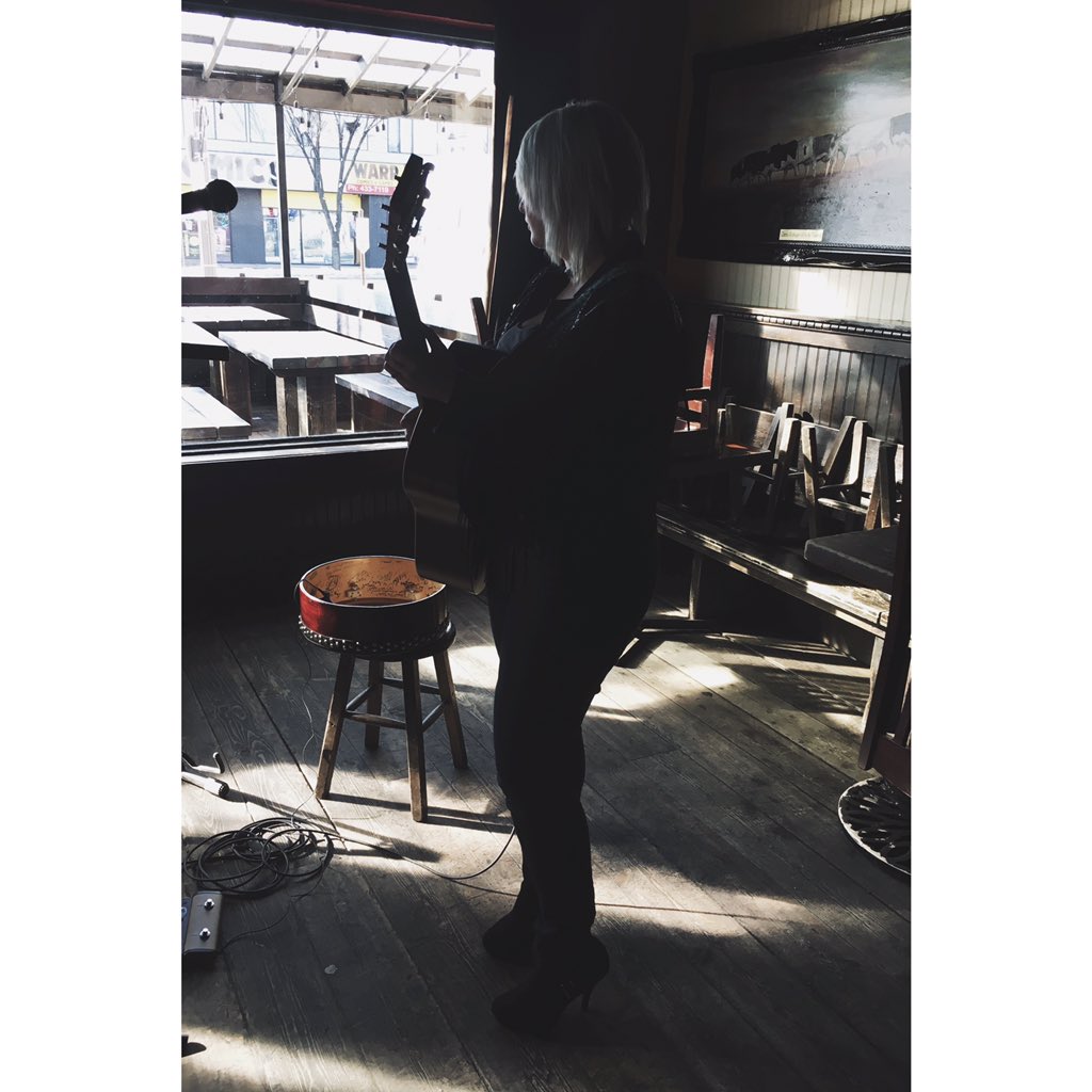 This kid 🖤👌🏻😎