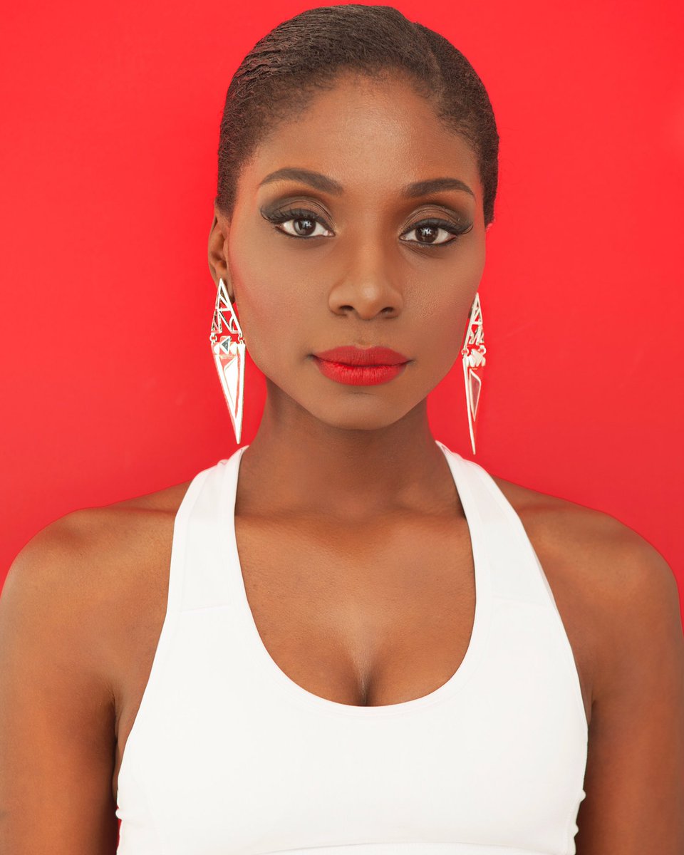 Nikeata Thompson tweet media