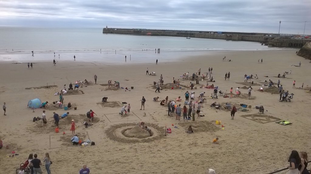 cathmison's tweet image. Calling all Sandcastles 22 July F'stone Sandcastle Competition - Come build with me @FTrawler @folkestonefish @FstoneHbourArm @inn_harbour @shaunstaveley @fstonehythedc @folkestonetc @johndunbar6 @FolkestoneRT @Hooray_Shepway @1059AcademyFM @fish_museum ⛱🍦🎈⛱🍦🎈