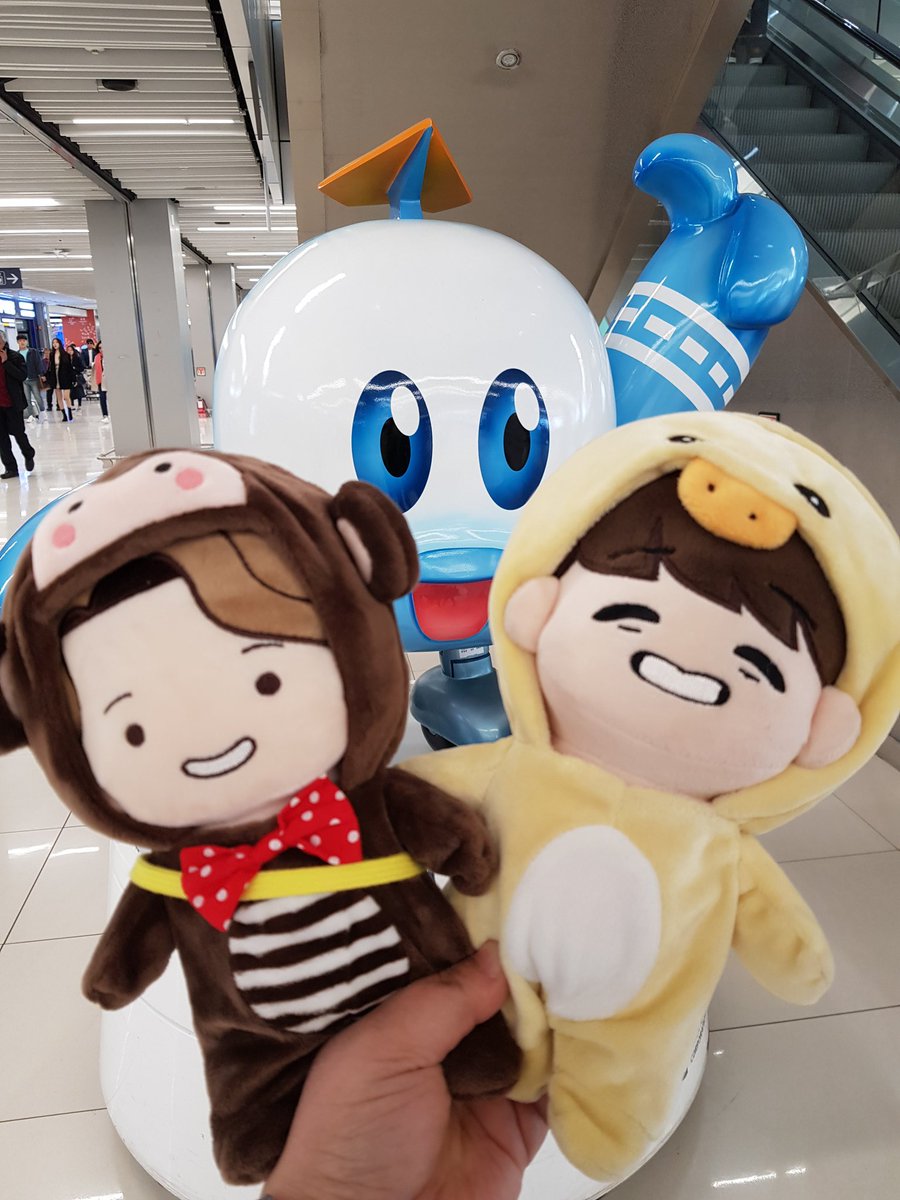 angeltonyan's tweet photo. 제주도 간다아💕
오리더기랑 토몽이 눈누난나🎵 https://t.co/rrf1qIQzKr