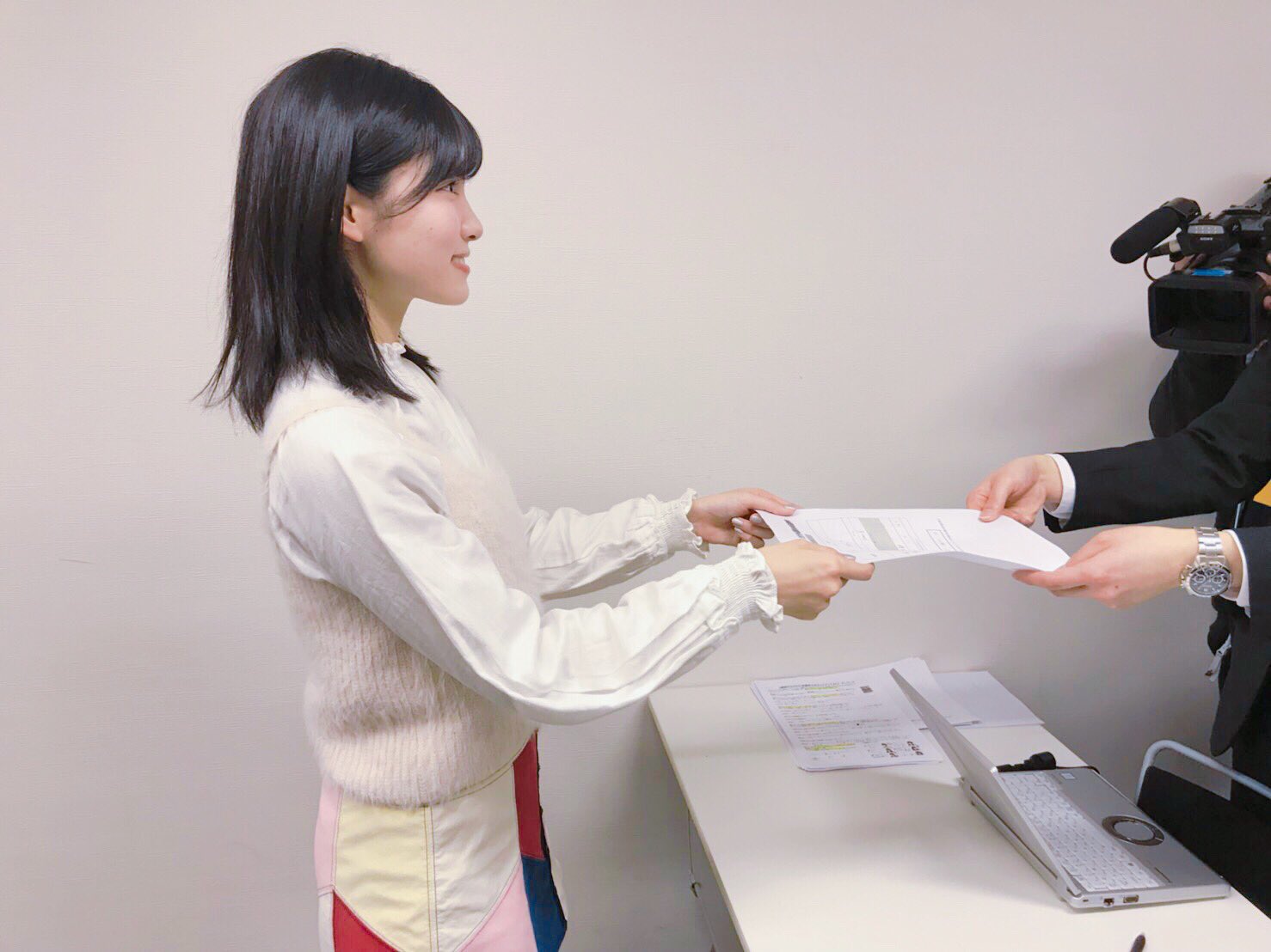 谷口めぐ 選抜総選挙 受付時間開始と同時に立候補してきました Akbに入って1度も選抜メンバーになったことがない私ですが 選抜 を目指させていただきたいです Akb活動で 選抜 になることは 私の目標です 皆さん応援よろしくお願いします