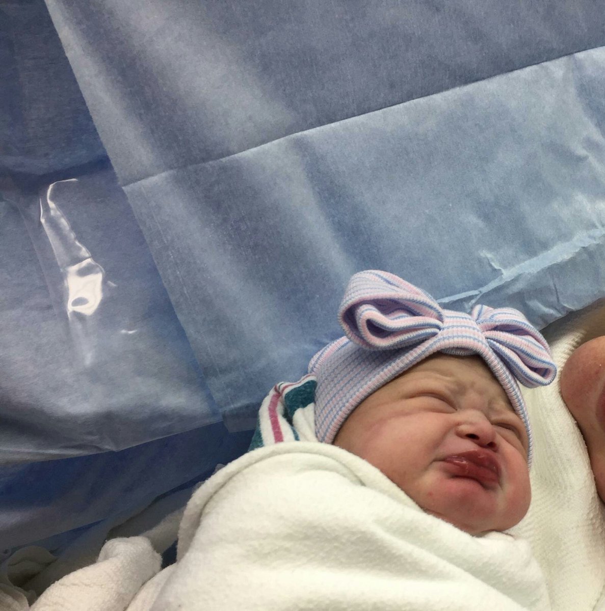 CassettyKim's tweet photo. New granddaughter Baylor Grace born on3-23 @3:52 am. https://t.co/hq3273mtA6