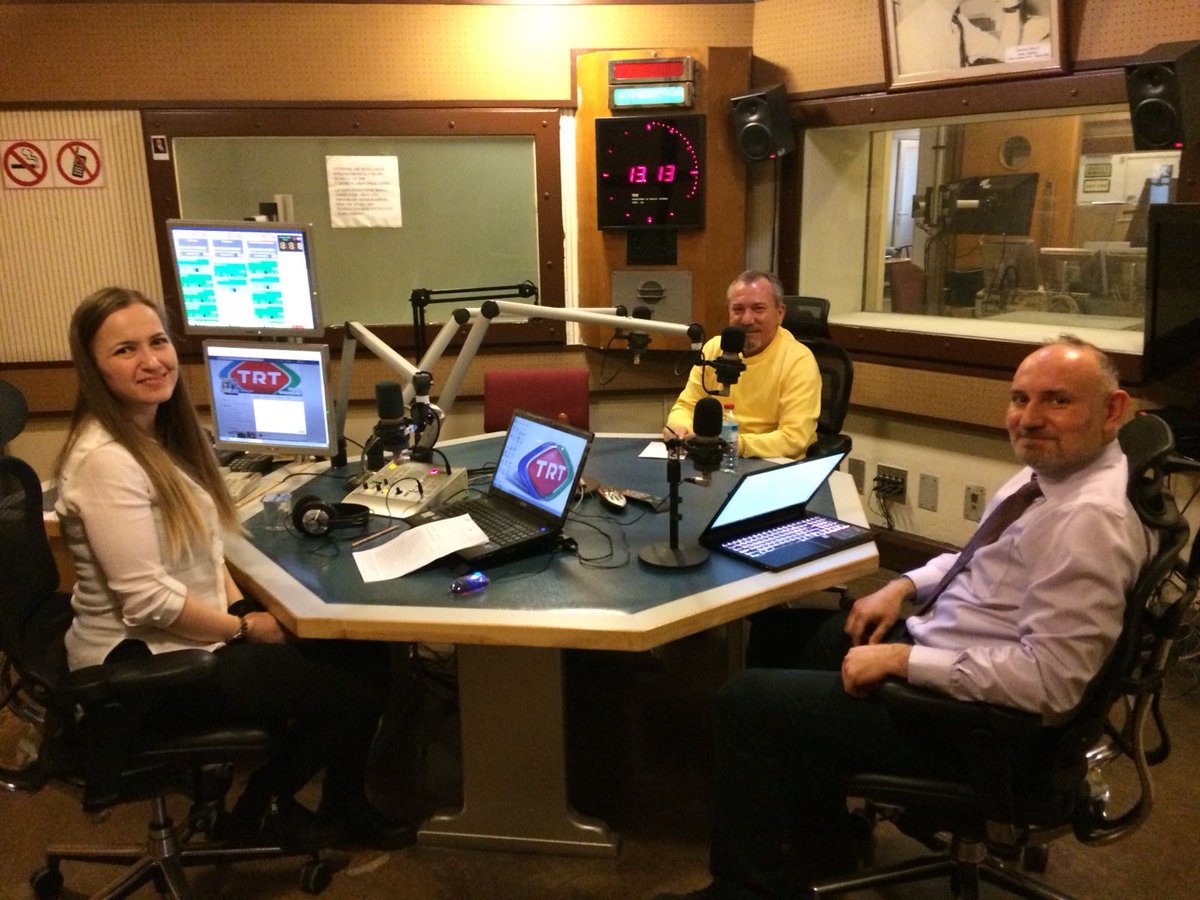 Hacettepe Teknokent Teknoloji Transfer Merkezi Herkes İçin Kütüphane Proje Direktörü Mehmet Emin Küçük ve Etki Değerlendirme Çalışma Grubu Uzmanı Prof.Dr.Umut Al ve program spikerimiz Feyza Aktaş Kanarya...