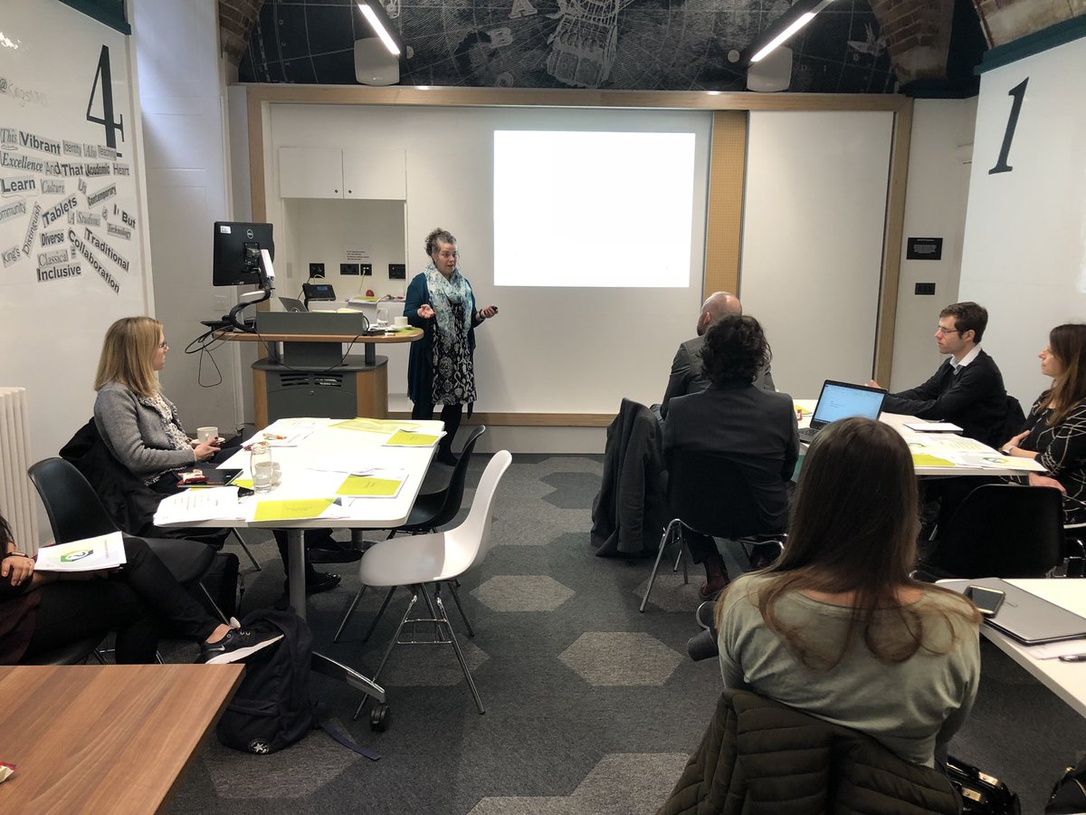 AlexLeigh67's tweet photo. @Nicola_Askham discussing #datagovernance challenged with @RoyalHolloway and @KingsCollegeLon #fabroom https://t.co/dGO3f5eF6P