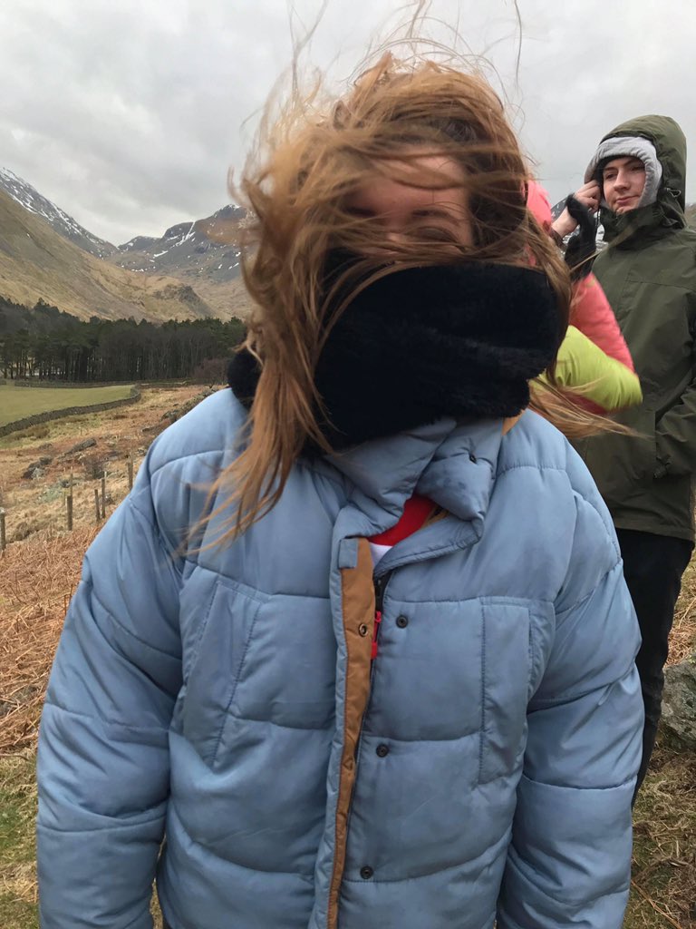 yas_conneely's tweet photo. windswept, a #look #envpc #envsocres18 https://t.co/GqcJ6oVNuR