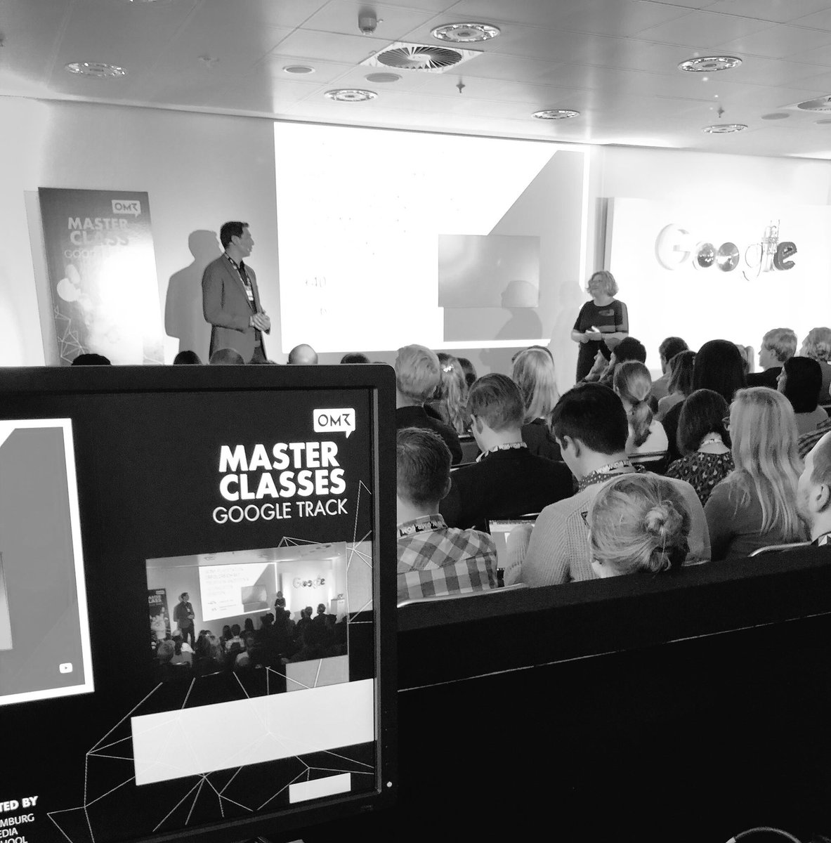 1. Day @OMRockstars.  
Google about #googleattribution #youtubeworks and #youtubeforperformance 

#OMR #OMR18 #Masterclass #Masterclass2018