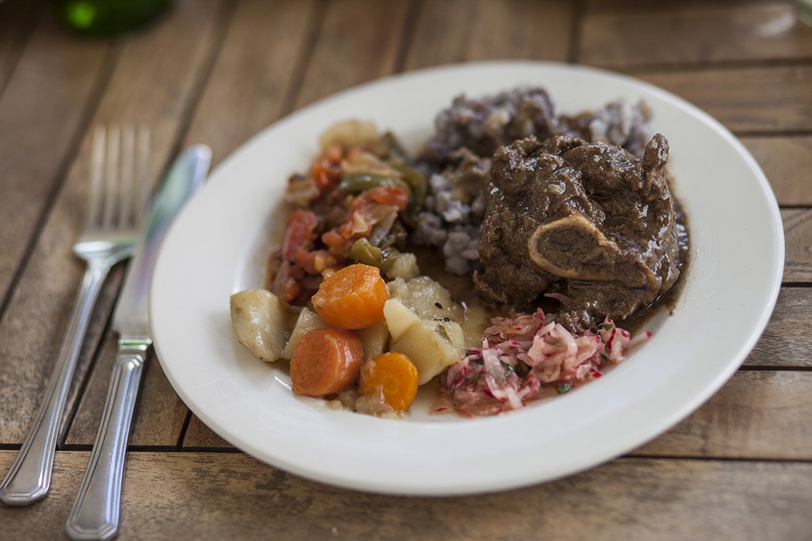 You can look forward to enjoying traditional "potjiekos" on our Tours! #karoofoodtours #Foodies #Foodiechats #potjiekos