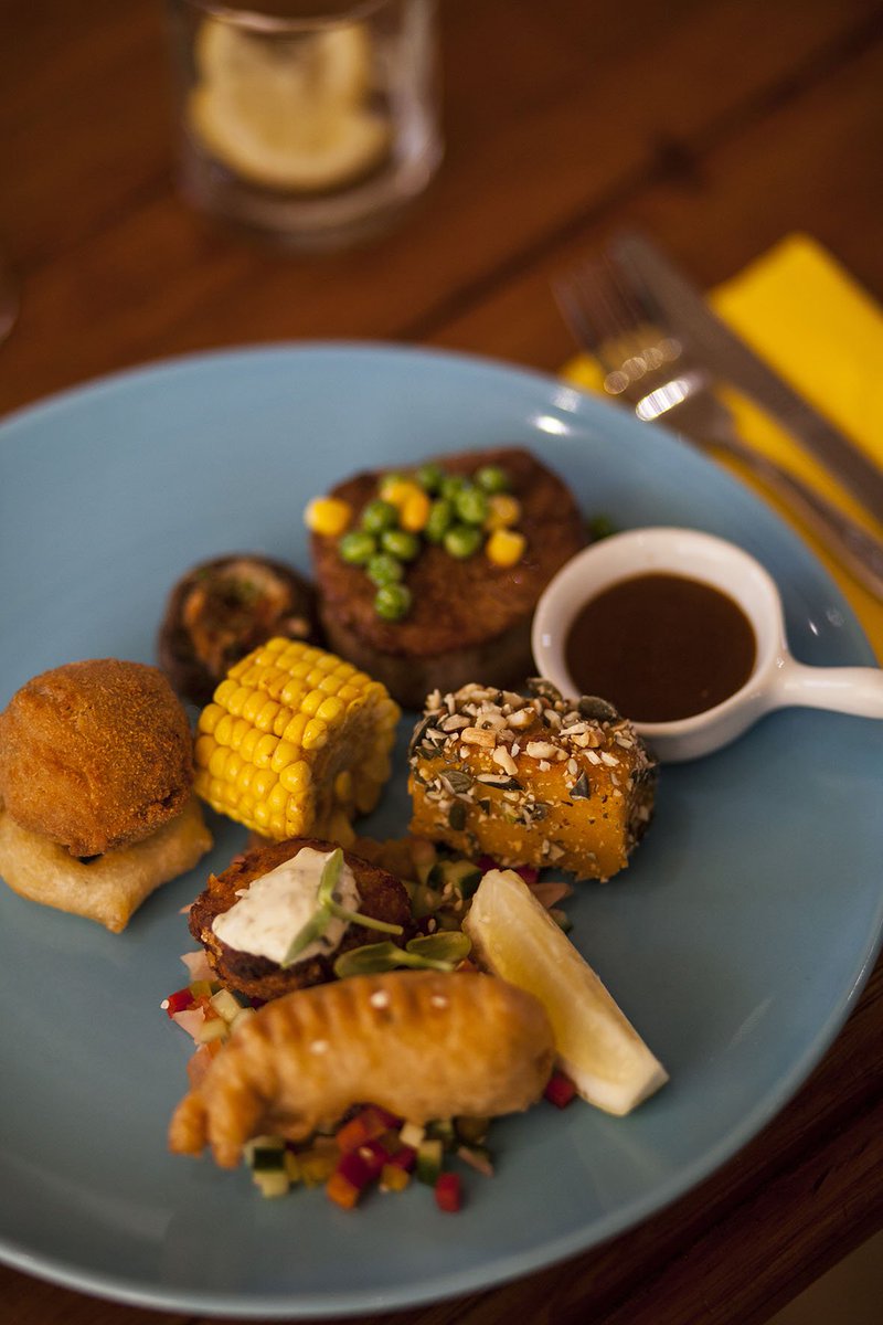 We do some snacking at The Muller House during our walk-about in #GraaffReinet - Not only delicious and beautifully presented, but also bursting in flavour! #karoofoodtours #Foodies
