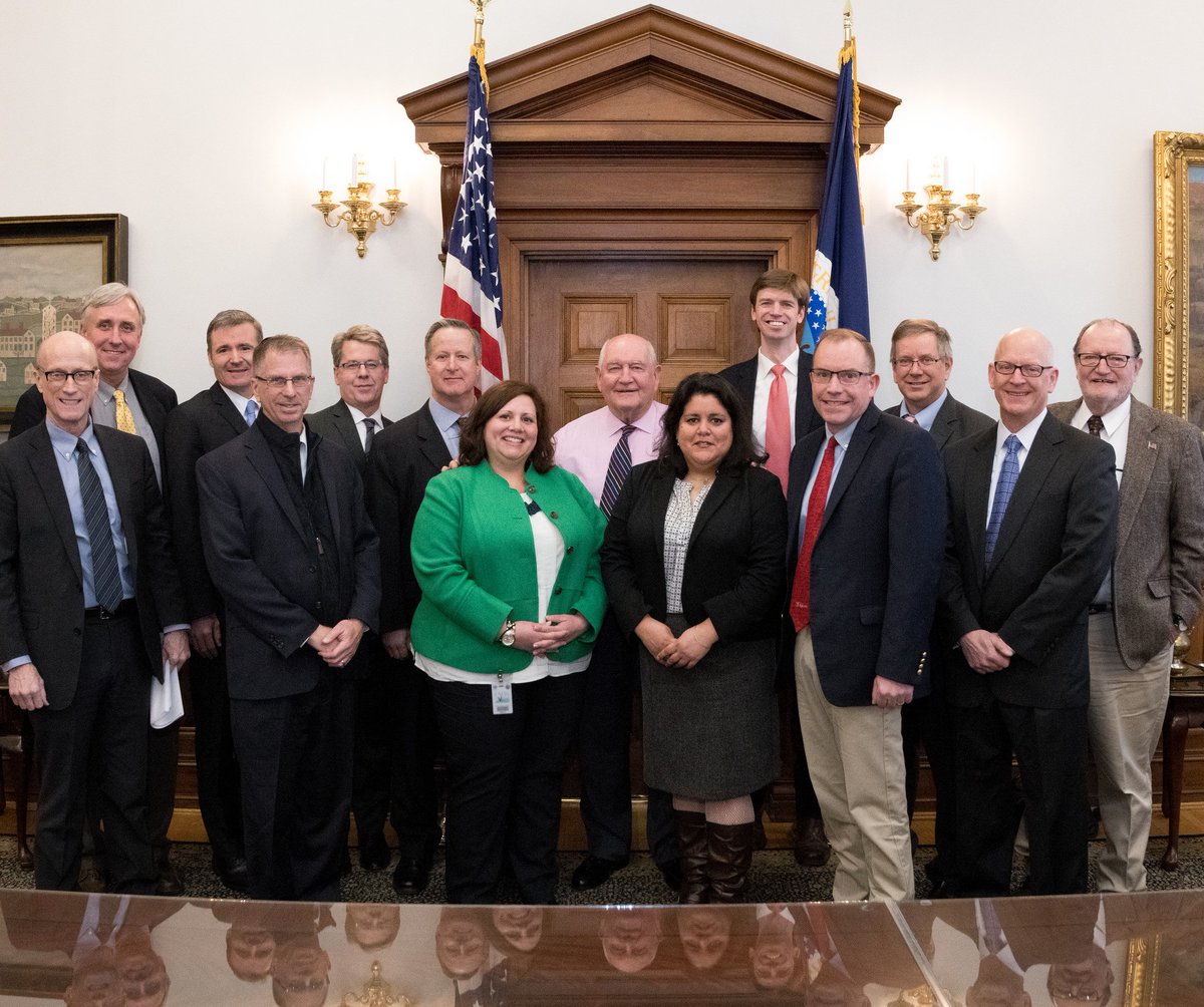 StateForesters's tweet image. "Improving the way we fund #wildfire suppression will help us better manage our forests. If we ensure that we have adequate resources for forest management, we can mitigate the frequency and severity of future fire seasons." - @SecretarySonny #FireFixNow