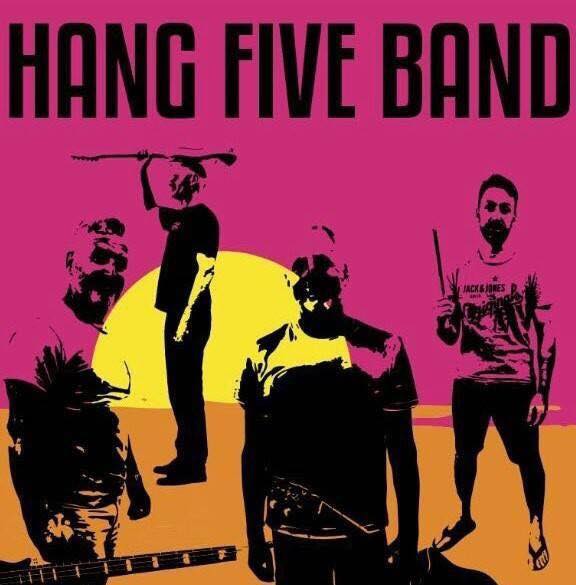 TheDUInn's tweet photo. Join us on Friday 6th April for our live music night , Hang Five playing rock, reggae and current chart music , 8:30 pm, we have a few tables still available to book . Ring 01752 830346 to book before your too late. https://t.co/YO4ttjTPGH