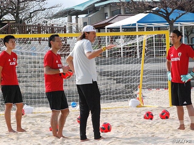 サッカー日本代表 新チームによる初トレーニングキャンプを無事終える ビーチサッカー日本代表 沖縄合宿 活動レポート Jfa Daihyo T Co Zwt69a9kym サッカー日本代表 新チームによる初トレーニングキャンプを無事終える ビーチサッカー日本代表 沖縄合宿 活動レポート Jfa Daihyo T Co Zwt69a9kym