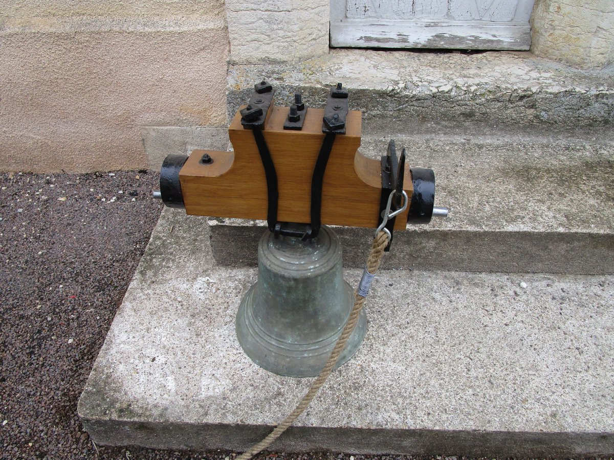 Remise en service de la Cloche de la Mairie de Cuiserey (21)

Prête pour sonner la commémoration de l'Armistice !

pretre-et-fils.fr/11novembre2018

#atoutevolee #patrimoine #cloche