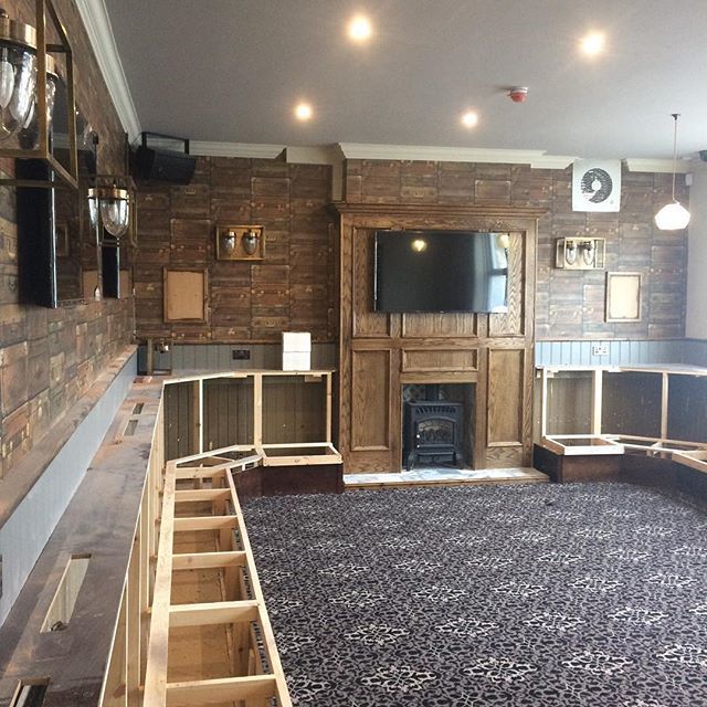 The Three Horse Shoes Ripley on the final push for handover Monday.Another fantastic looking refurbishment by Silverglide Ltd. #Silverglide