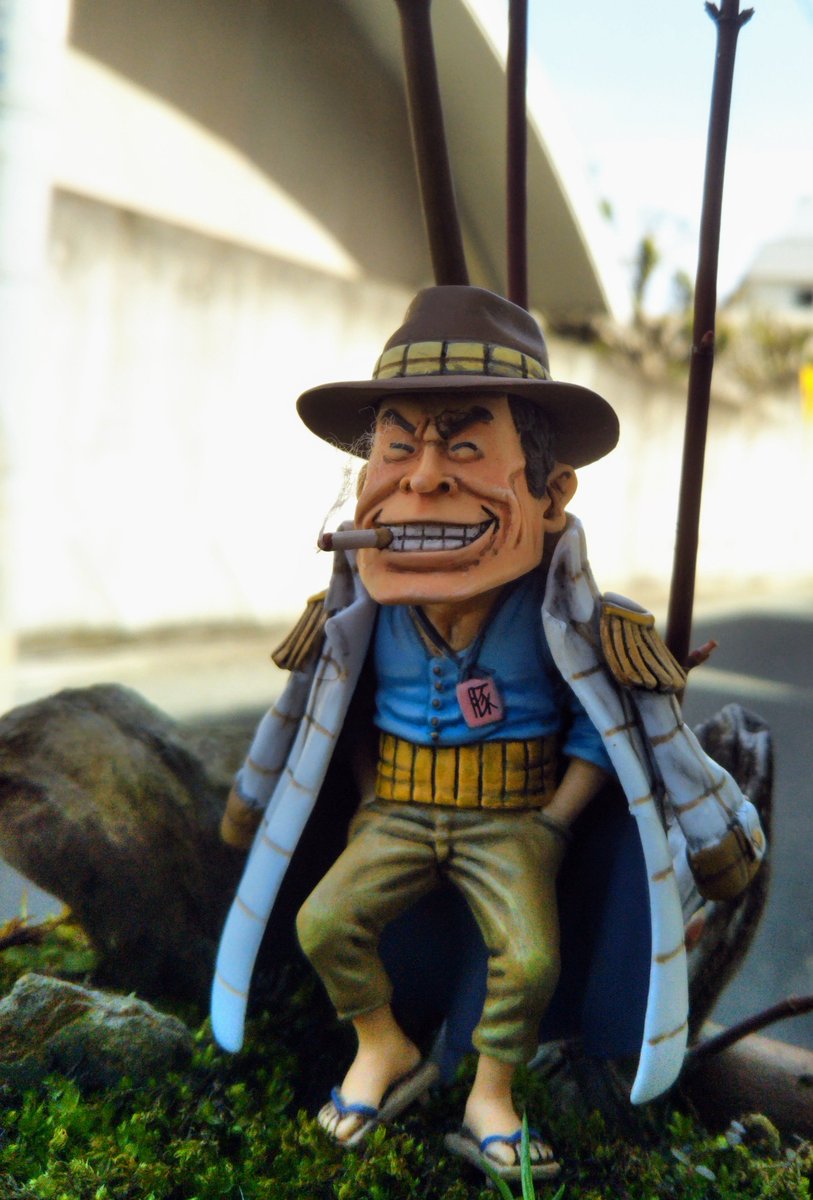 Cyankin على تويتر 今日はいい天気 我が家のもみじもツボミがちらほら ワンピースワールドコレクタブルフィギュアの茶豚です ちょいとリペして 撮影 春が感じられるかな O ワンピース ワールドコレクタブルフィギュア