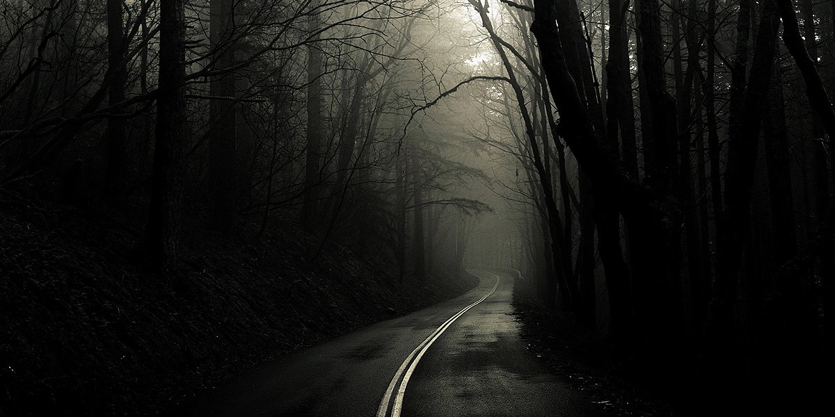 Berani mengunjungi tempat ini, atau ada yang lebih angker? Klik -> 
goo.gl/jSF3YR