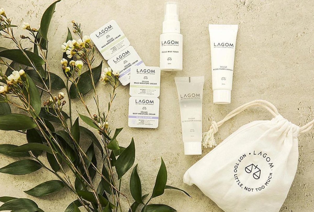 sunisoo_'s tweet photo. Vas de #vacaciones? Te preocupa no poder llevar todos tus productos para tu #rutina de #belleza? Con este maravilloso #minikit de #viaje de @LagomCosmetics_ tendrás siempre los mejores productos para que puedas disfrutarlos allá donde vayas #cosmeticacoreana #kbeauty #skincare https://t.co/ksPA2rfAA0