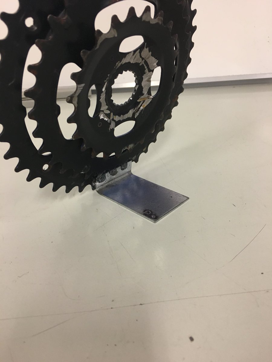bik_heur's tweet photo. Les techniciens de production modifient le processus de fabrication pour réduire le temps de production #MEI #janetti #production #epa https://t.co/s4P2eO7wRR