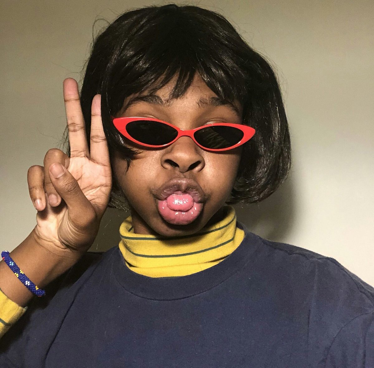Zizi_MacG's tweet photo. #KsazobaLit "Give her enough to buy for herself and her man" - Casper Nyovest 💃💃💃

Weekend activated 🔊🔊 https://t.co/U77NUTLJ5P
