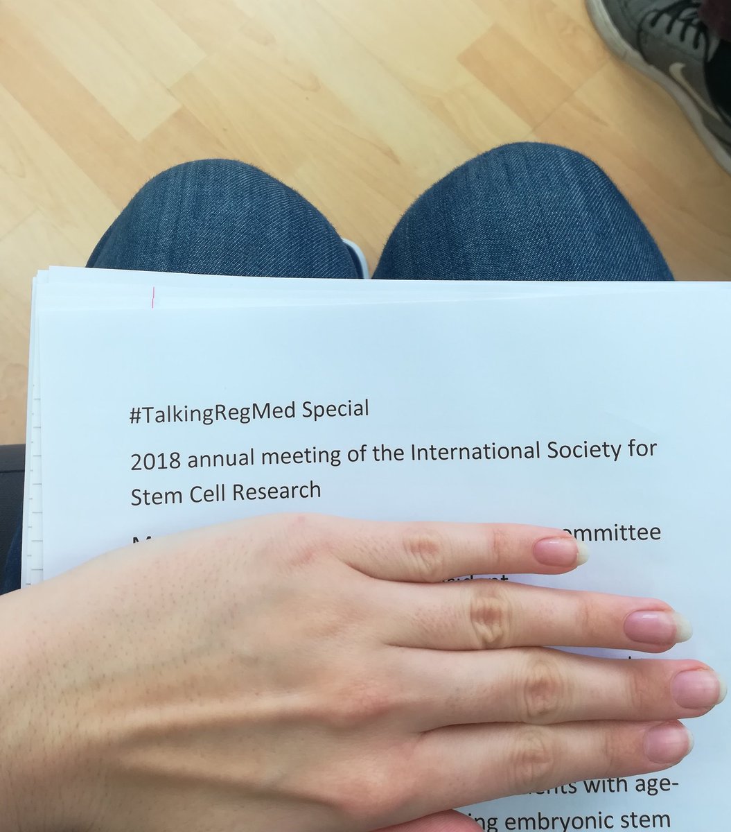 SciCommFreya's tweet photo. In the studio this morning filming a special episode of #TalkingRegMed. We're looking ahead to #ISSCR2018 and wishing we were in Melbourne right now☀️⛱️ @ISSCR @RegMedNet @Regen_Med https://t.co/mz8It7wJhc