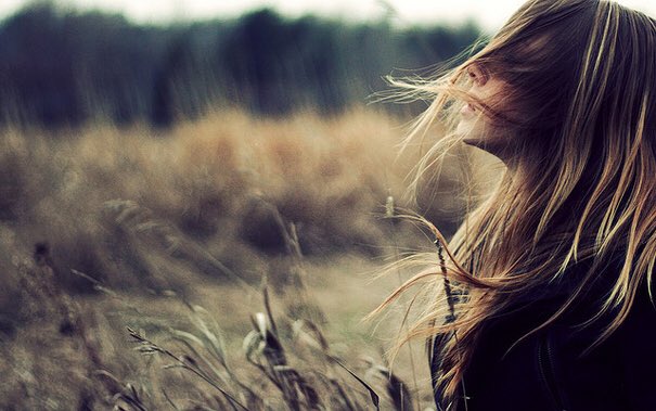 When feelings happen, 
it’s hard to control.

ความรู้สึกถ้ามันเกิดขึ้นแล้ว 
ก็ยากที่จะควบคุม