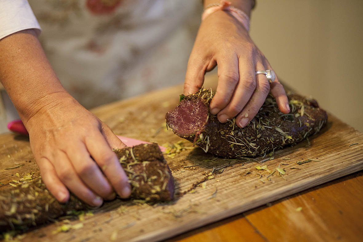 Learn how to make Sprinkbok Carpaccio on our Tours as we include Food Demo's &amp; Workshops! #Bedford #kroofoodtours #karooheartland #Foodies #Foodiechats