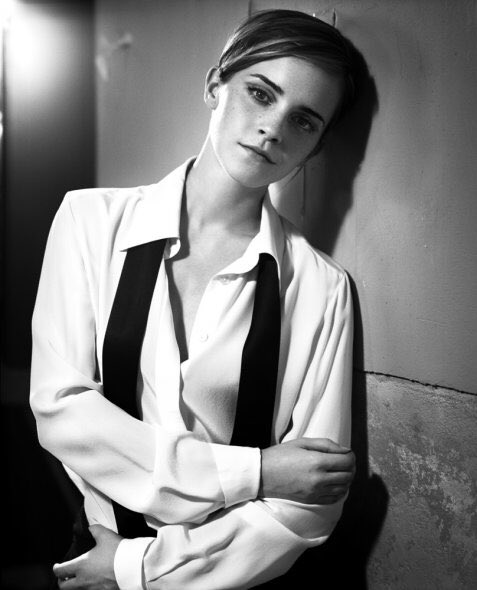 Emma Watson Japan スーツ装備のイケ女画像を貼ってtlをスーツ祭りにする このエマワトソンも本当 かっこいい T Co 7xqzhopjh3 Twitter