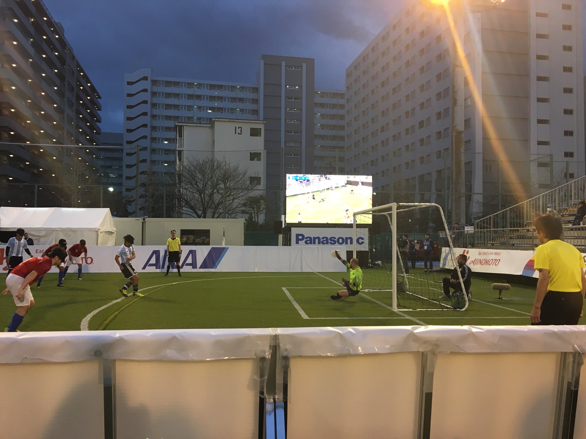 تويتر Jbfa 日本ブラインドサッカー協会 على تويتر 後半残り24秒 アルゼンチンルーカスロドリゲスのpkが決まり 5得点目 5 0 Burasaka T Co 0un6p4lhzp