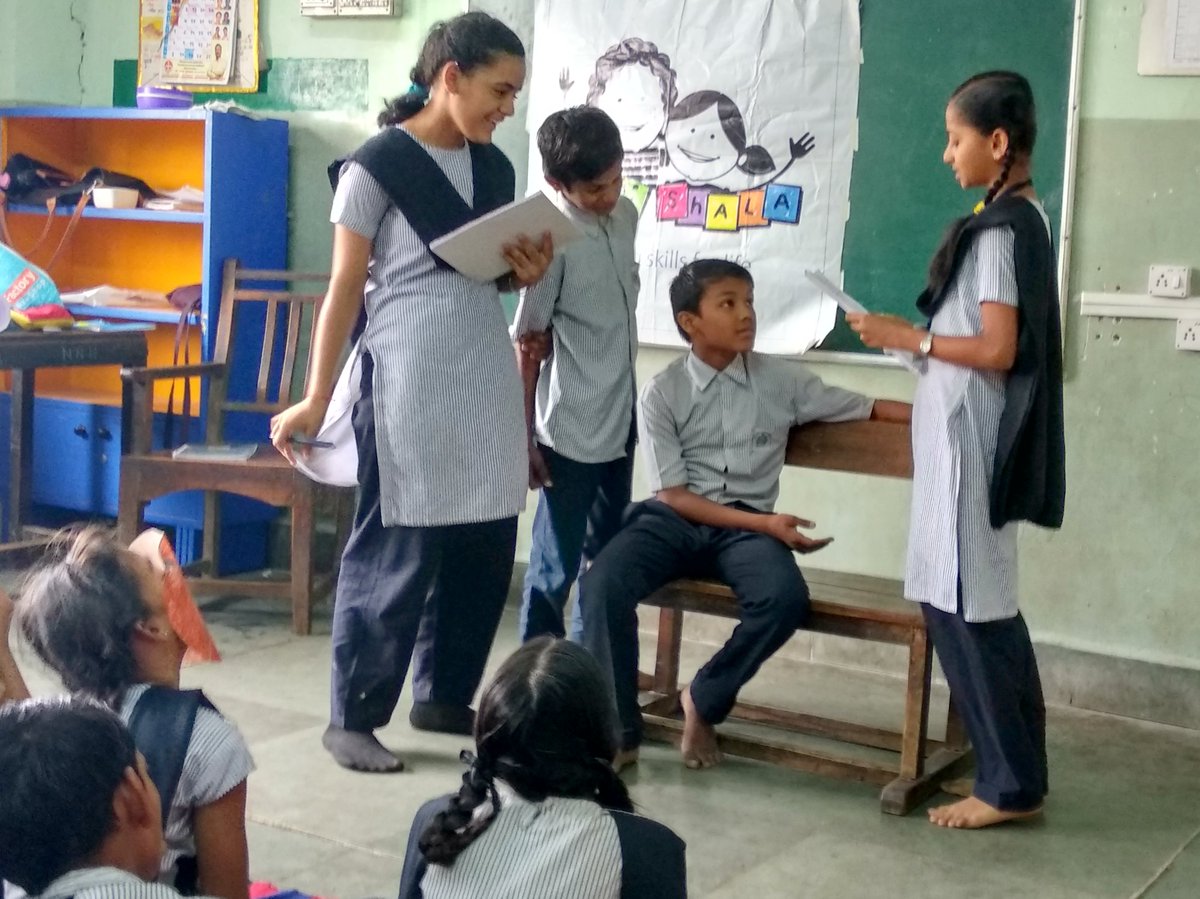 ApniShala's tweet image. #Day10 of #AnokheClassrooms at Nehru Nagar Hindi #BMCSchool saw a powerful display of #StudentOwnership with a lot of passion &amp;amp; joy.
#SocialEmotionalLearning #Education #LifeSkills #MumbaiPublicSchool #MunicipalSchool #PublicPrivatePartnership #ServiceLearning #StudentResearchers