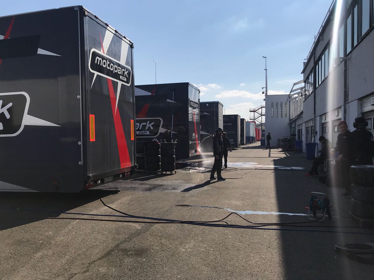 Good morning Budapest! FIA F3 Official Test Days  @fiaf3europe #F3 #hungaroring #driveracademy #coaching <a href="/SebasFerVzla/">sebastian fernández vzla</a> <a href="/TeamMotopark/">Team Motopark</a>