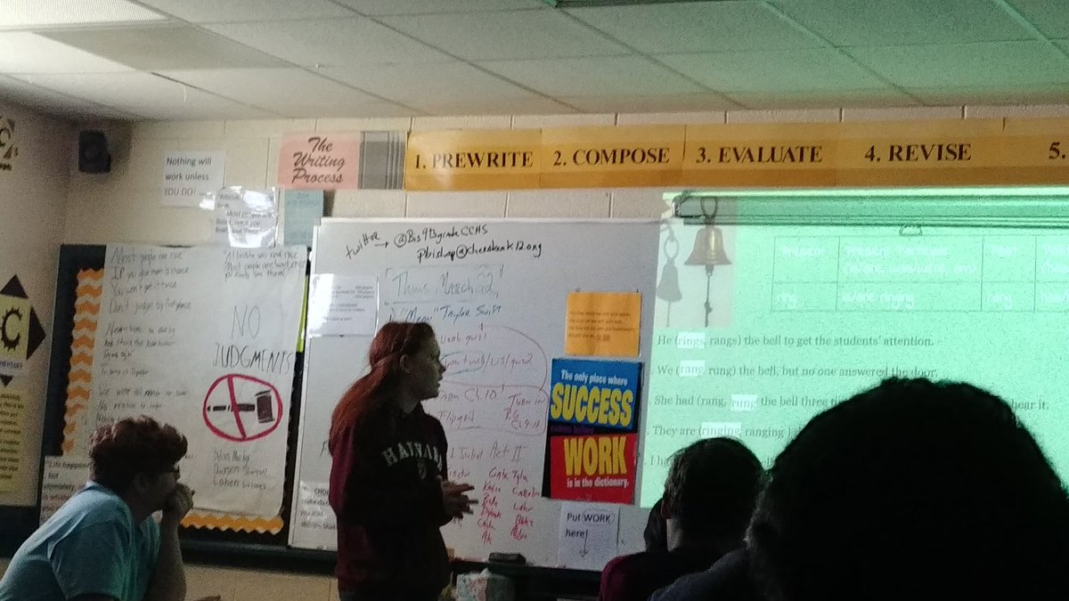 Bis9thgradeCCHS's tweet photo. You learn more when you teach! #fliptheclass Let the student become the teacher! Awesome job today teaching verb tense. Thanks for the great lessons from all my classes. @TheMakyG amazing as usual. https://t.co/C8fbldjWYl