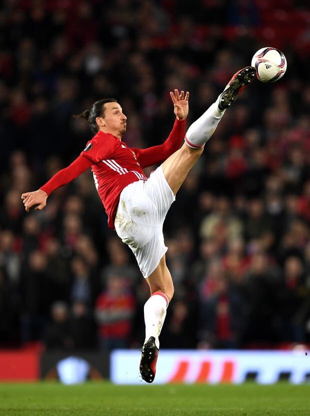 Farewell to The King. An iconic striker, thanks for the memories 

#mufc #zlatan