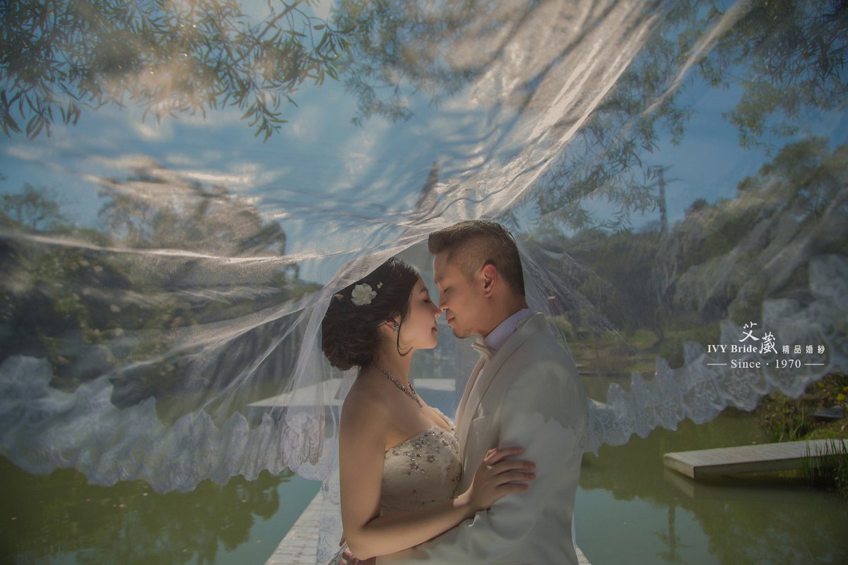 IvyBrideTW's tweet photo. 愛你一起, 一起更好! 一起珍惜快樂的每一刻!
這光線及構圖也太美惹, 小編不藏私多PO幾張.
艾葳精品婚紗。最在乎您💖
💟 電話預約 ➤ 02 2356 0388
💟 線上預約諮詢 ➤ https://t.co/GlVdzdzBrC
💟 禮服租借 ➤https://t.co/ehP4sASUsb
💟 Line@預約 ➤ https://t.co/icLfFaicQ2 https://t.co/QcKTqWDwEM