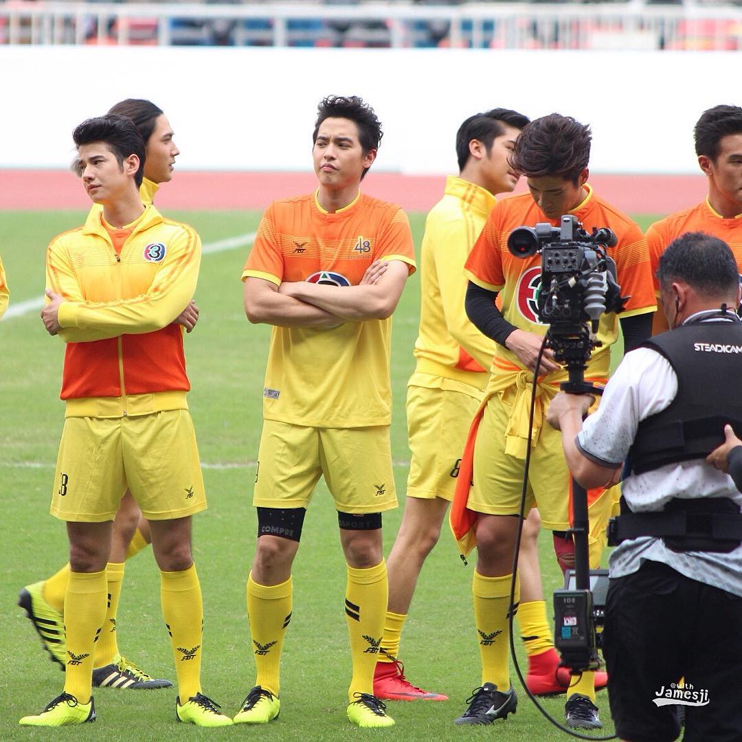 มำไมต้องดึงหน้าขนาดนั้นไม่เข้าใจ 5555  #wewillloveyou