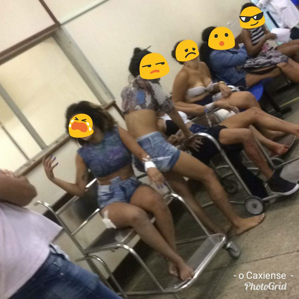 JefinDanceOfc's tweet photo. Rapaziada ficou pegada nessa correria do baile da Gaiola né 👎 https://t.co/cyBtkllWPW