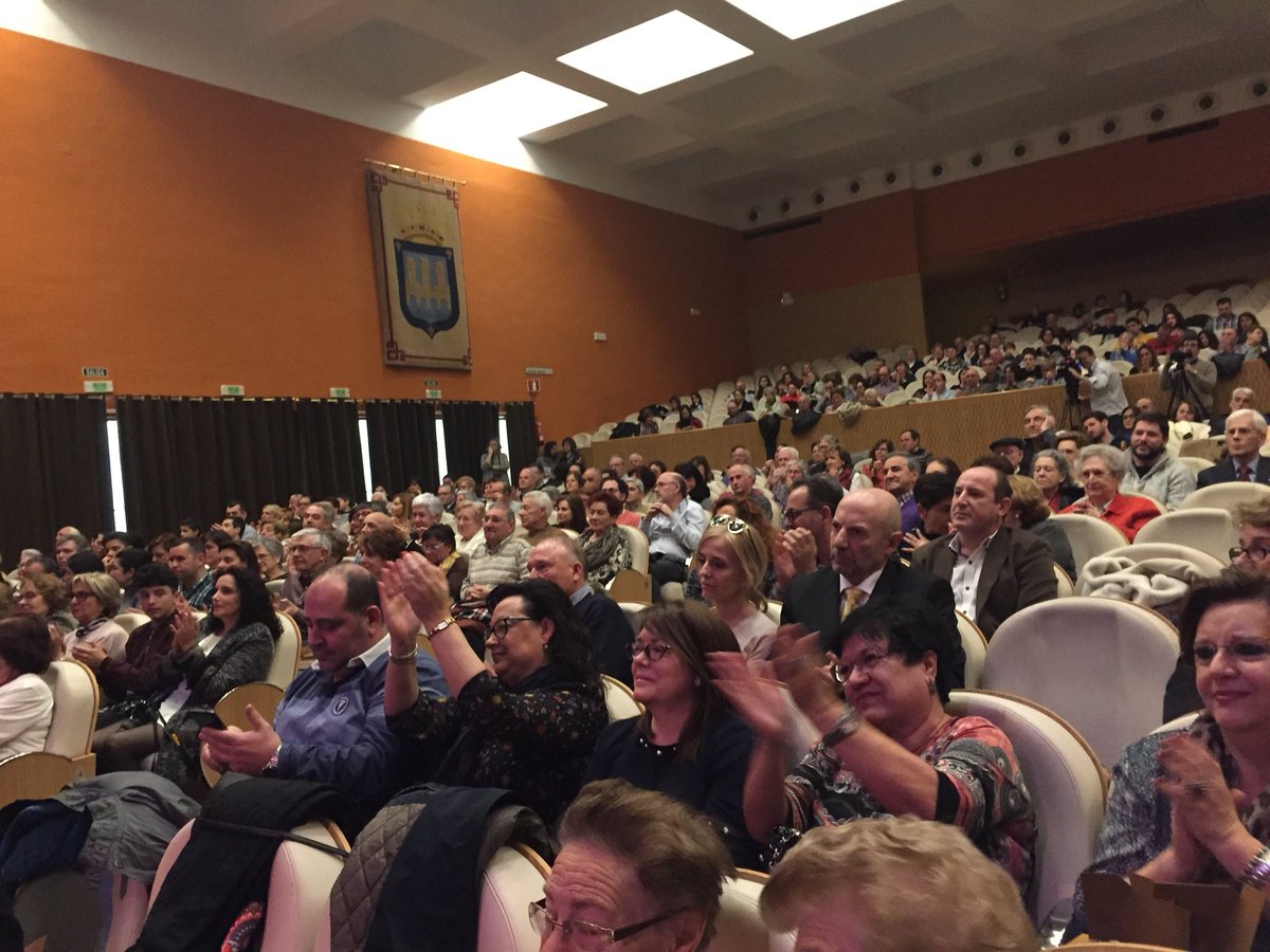 germanlogro's tweet photo. Emotivo homenaje a las Víctimas del Terrorismo.
El @GP_PodemosRioja ha acudido a apoyar a las Victimas en persona #DondeHayQueEstar
Gracias por la invitación #ARVT #AVT #11Marzo https://t.co/6jqTjG9Tko