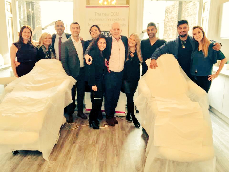 ZaraVickersDD's tweet photo. We had a great day for ‘Train a Trainer’ Day, with our exciting new Injectable products available to Med-fx, available now 🤗💉👌#WorkingTogether #medFX/DD #Professionals https://t.co/c6h6PYXjEy