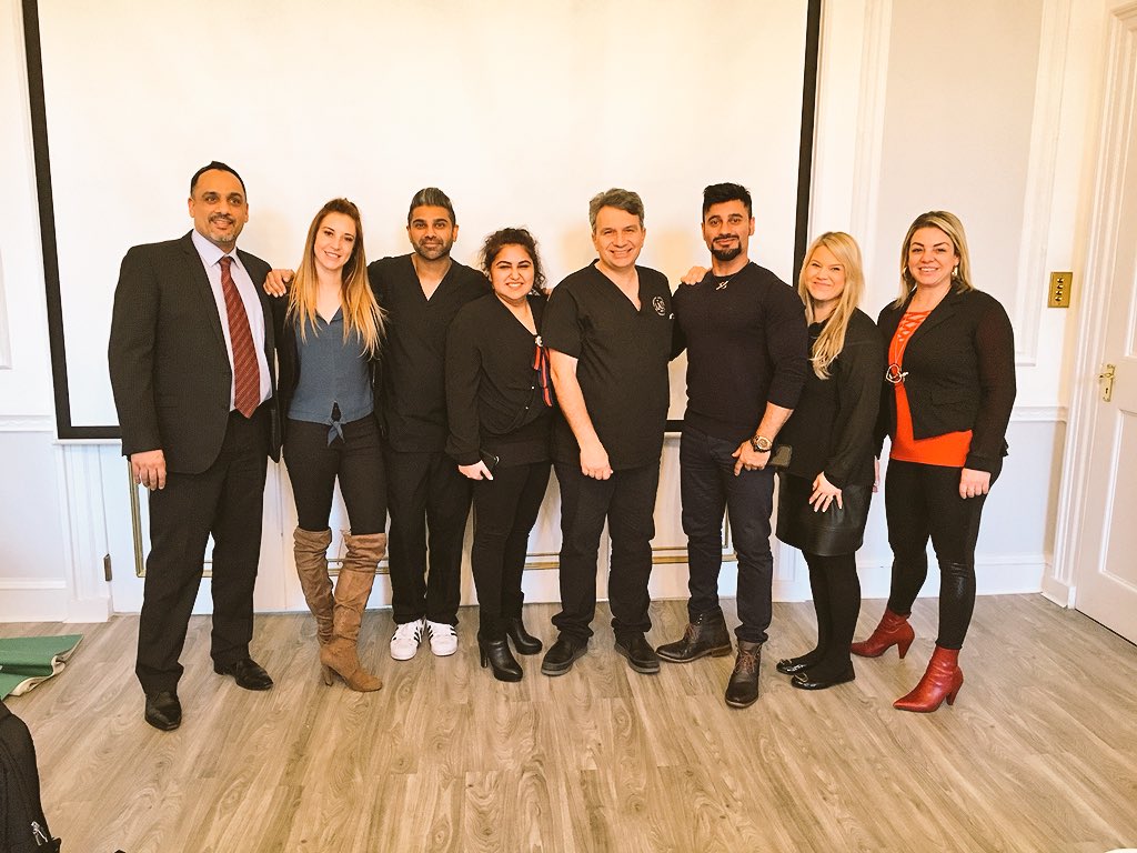 ZaraVickersDD's tweet photo. We had a great day for ‘Train a Trainer’ Day, with our exciting new Injectable products available to Med-fx, available now 🤗💉👌#WorkingTogether #medFX/DD #Professionals https://t.co/c6h6PYXjEy