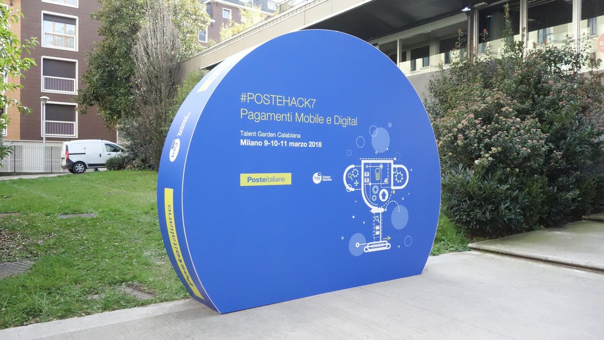 PosteItaliane's tweet photo. #PosteHack7 al @TalentGardenit #Milano Calabiana si concludono i due giorni dedicati all'innovazione su #pagamenti #mobile e #digital! Al via i pitch degli 11 team in gara. https://t.co/188QpgSZyS