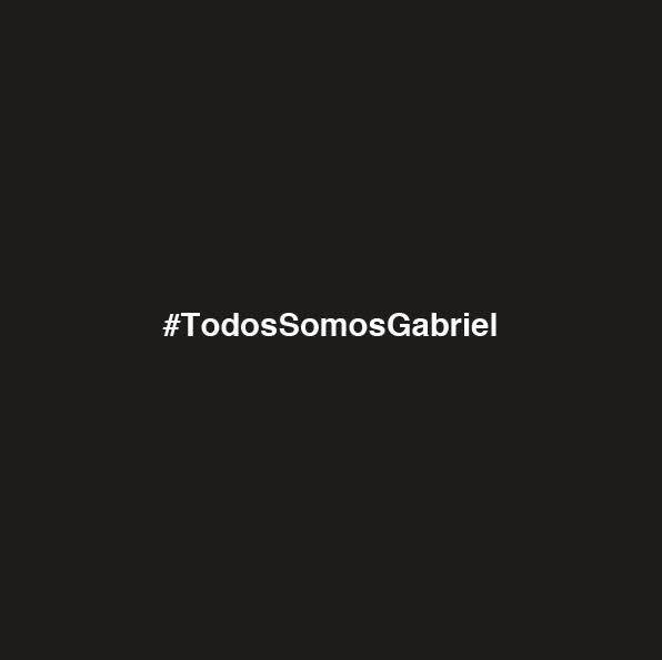 Sin palabras.
Con lágrimas.
DEP Gabriel que los ángeles te acompañen. 
#TodosSomosGabriel