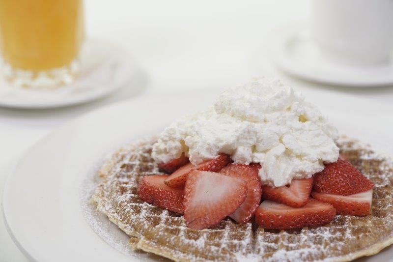 Grapevine_OPH's tweet photo. Waffles Your Way. #weekend #OPHDFW #waffles #bacon #pecan #strawberries https://t.co/rIlUKkeqce