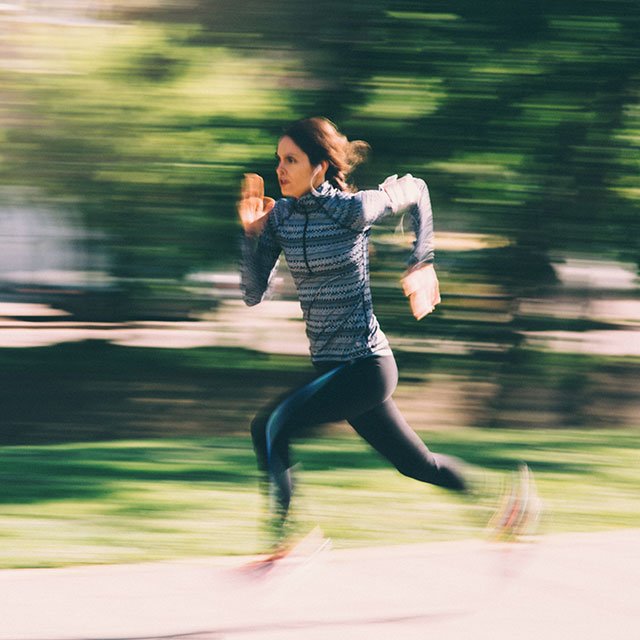 SweatyMamas's tweet photo. In my tweetchat #Fitchat @JulietMcGrattan meantioned #Fartlek as a form of #exercise. I thought the name was made up but it's not 😂 Here is what it's all about #Fitfam https://t.co/UU4dBIwl3M https://t.co/HKYOKlL0AA