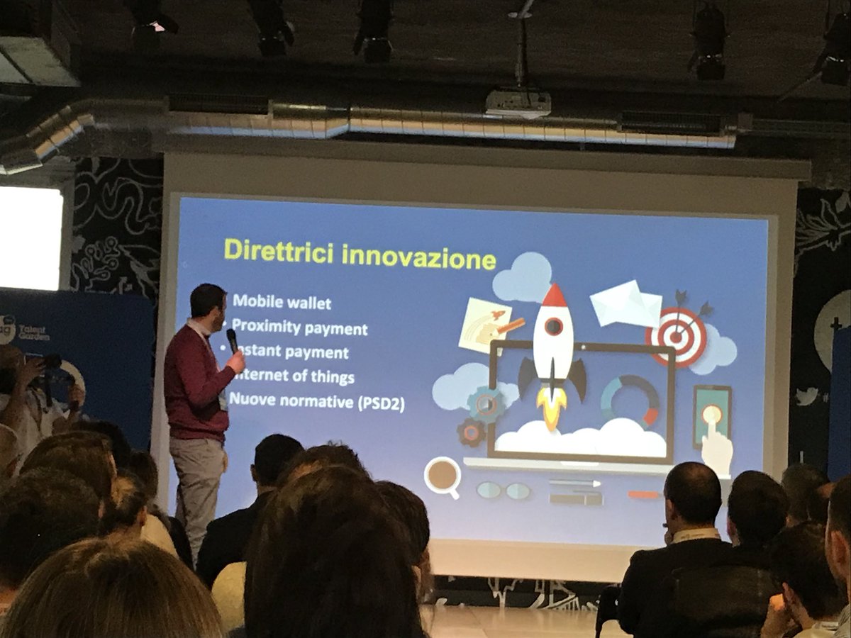 FranziniElisa's tweet photo. #Postehack7: pitch in corso dei team! Chi vincerà Postehack? @PosteNews @TalentGardenit https://t.co/RO13QbsOki