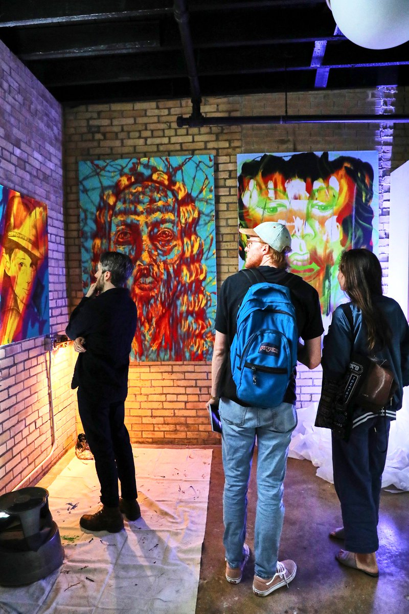 Vimeo's tweet photo. The Decade is open 10am-2pm #SXSW! Last chance to experience @JimCarrey's art or snag a pic with Hi Stranger &amp; Marcel the Shell. 🎞️🍿 https://t.co/KgOyI4ausX #VimeoSPX https://t.co/HXCDEaDf39