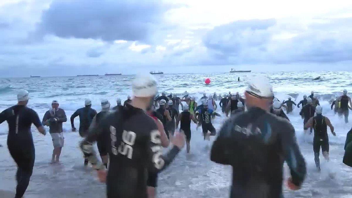 Hundreds of athletes hit the beach for Fort Lauderdale triathlon  bit.ly/2Ij1wZl https://t.co/UPKIoYMfnI